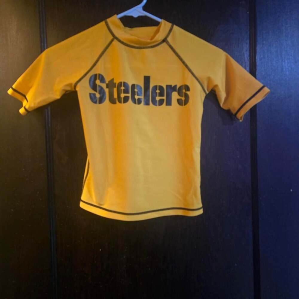 NFL Pittsburgh Steelers Swim Shirt Size 6 Yellow Short Sleeve Rash Guard